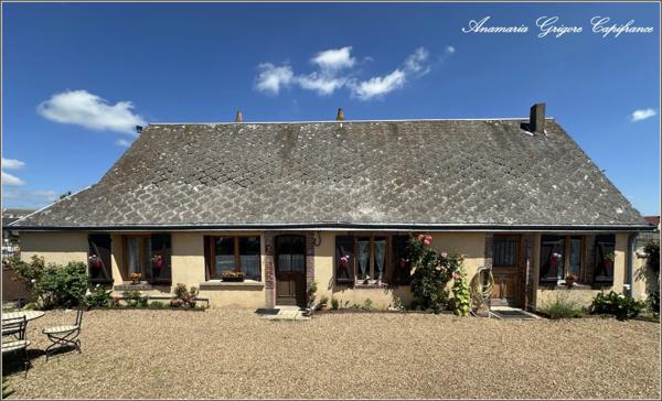 Centre de COURVILLE SUR EURE- maison de plain-pied, Surface- 92m², terrain clos de 395 m²