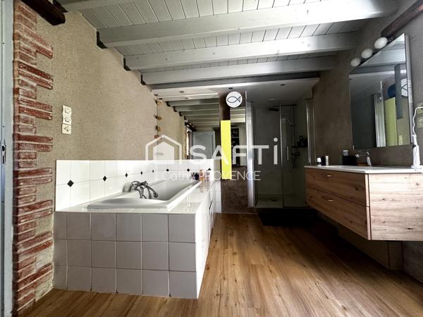 Maison de caractère - 219m² - Aubigny-Les Clouzeaux