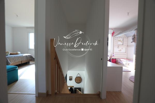 Maison récente 2025 – 4 chambres, modernité et lumière