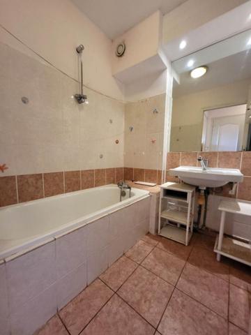 Appartement 4 pièce(s) 74 m2 NANTES 44100