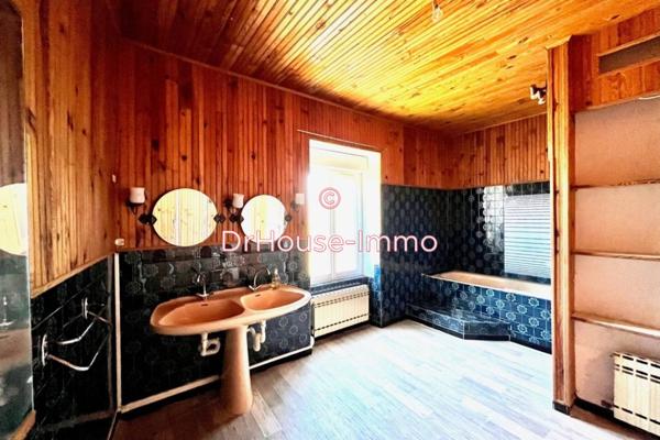 Maison à vendre 9 pièces de 256 m²