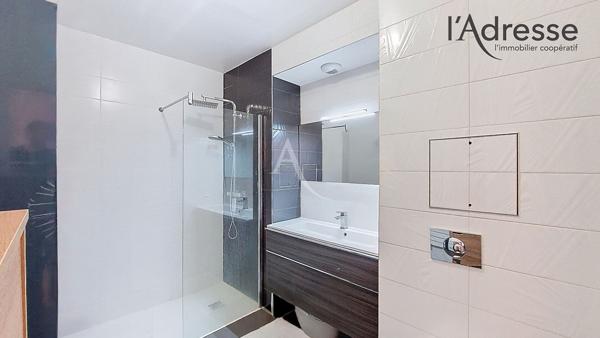PUTEAUX/COURS VOLTAIRE Studio 31m² avec terrasse et jardin 7m²