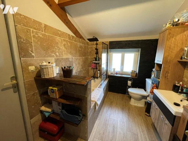 MARCIAC (7km) Bel ensemble comprenant une maison de caractère et une Gasconne à rénover sur 10891m².