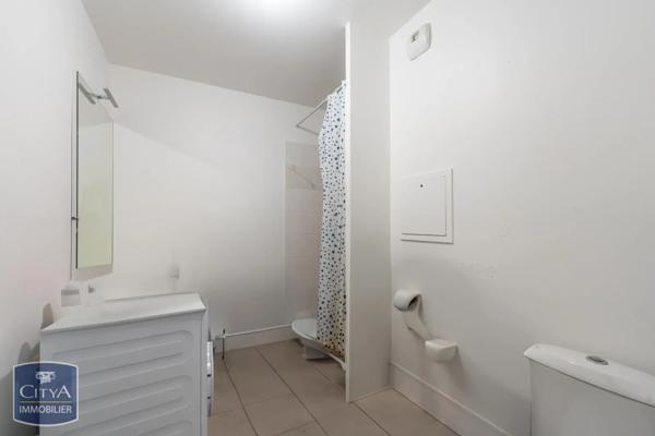 Appartement à vendre 1 pièce 25.2m² Bobigny (93000)