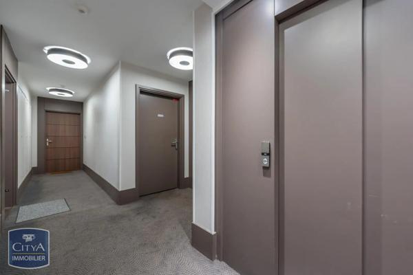Appartement à vendre 1 pièce 25.2m² Bobigny (93000)
