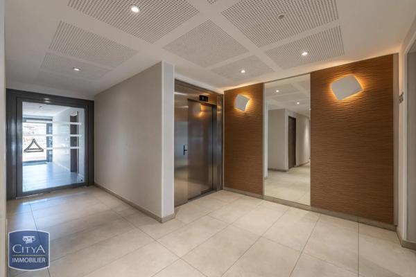 Appartement à vendre 1 pièce 25.2m² Bobigny (93000)