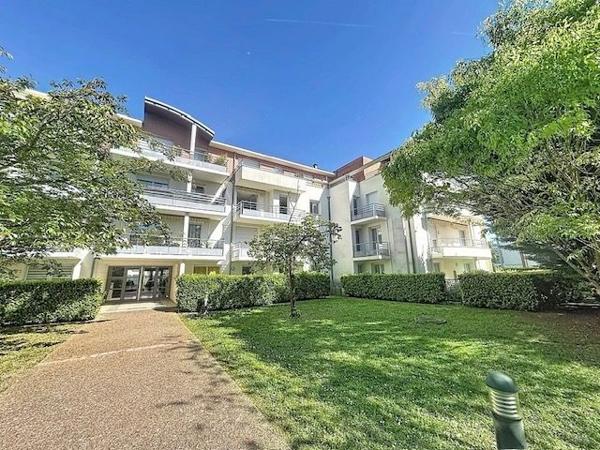 À vendre - T2, 2 pièces situé à Tours (37100)