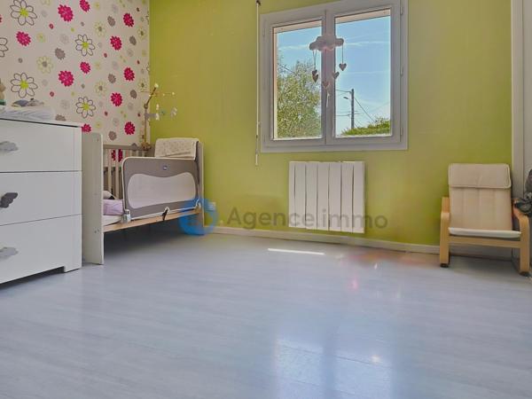 À vendre - Maison individuelle, 5 pièces située à Narcastet (64510)