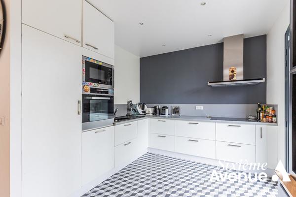 Maison 7 pièces 220 m2