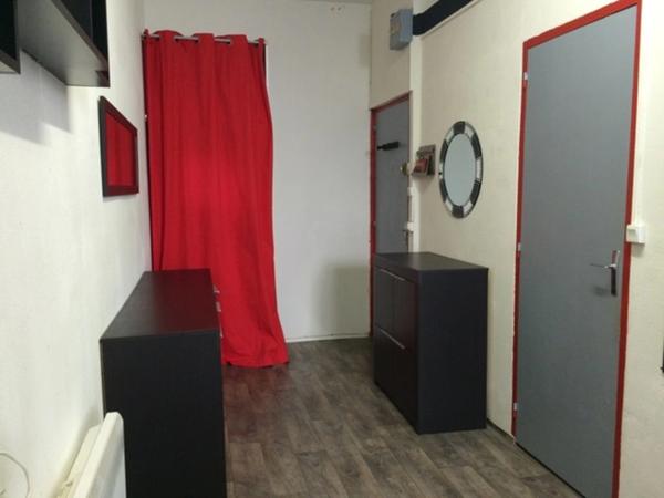 Investissez dans l'avenir avec cet immeuble spécialisé dans la location étudiante à Lille. Opportunité de défiscalisation!