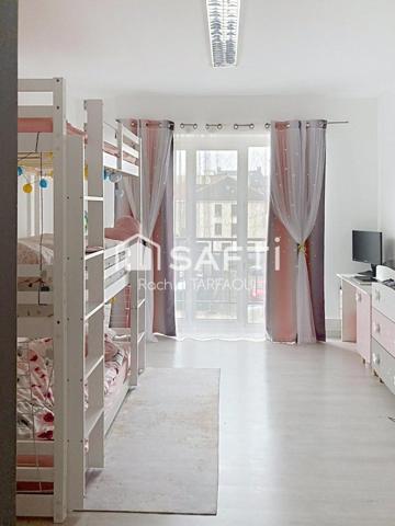 Très beau appartement, 5 pièces 128 m2, entièrement rénové