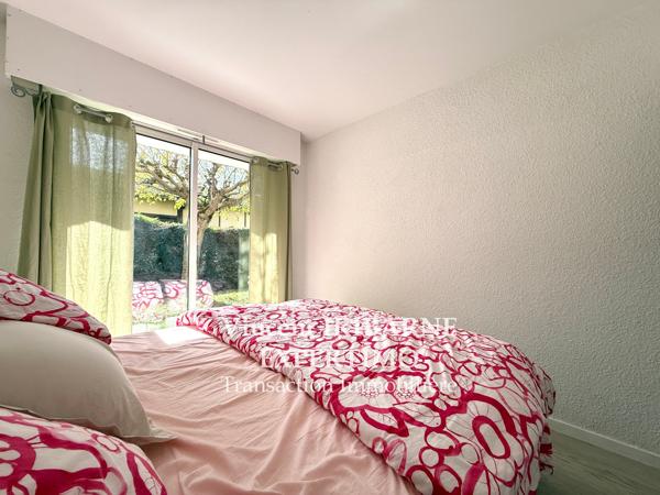Appartement T2, Quartier Saint-Vivien, Terrasse, cave et Parking Privatif