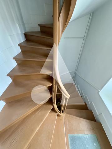 Immeuble 10 pièces 300 m2