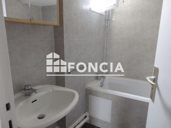 Location Studio 30.02 m² - 3 BIS PASSAGE DU CLOS Garches 92380