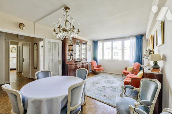 Saint-Mandé : 3 pièces avec balcon et box