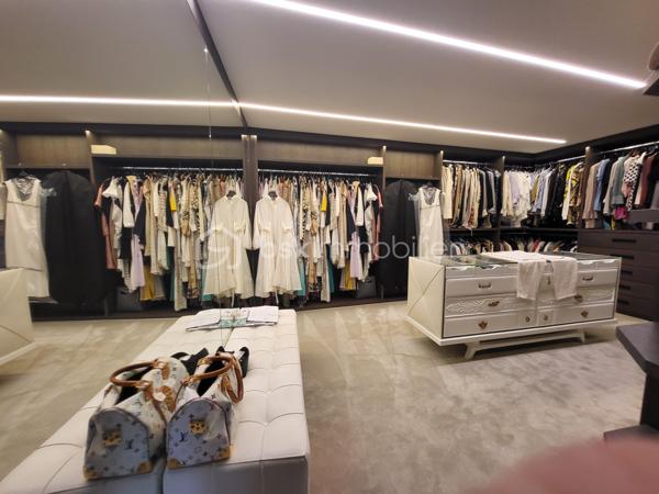 Appartement de 344 m²