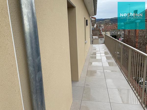 42600 - Appartement Dernier Etage - Etage privatisé - 126 m² - 3 chambres - garage et place de stationnement