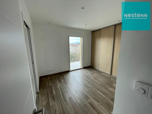 42600 - Appartement Dernier Etage - Etage privatisé - 126 m² - 3 chambres - garage et place de stationnement