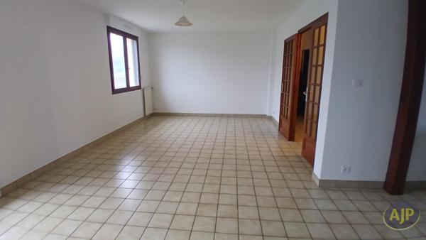 Location maison Bain De Bretagne : 770 € - AJP Immobilier Bain-de-Bretagne