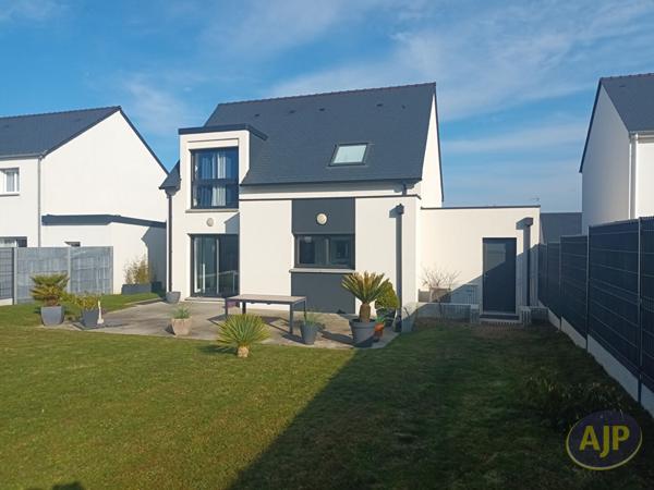 Location maison Questembert : 1 150 € - AJP Immobilier Questembert