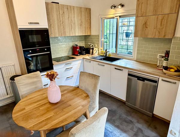 Appartement Chaville 4 pièces 83 m2 3 chambres terrasse 23 m² cave parking