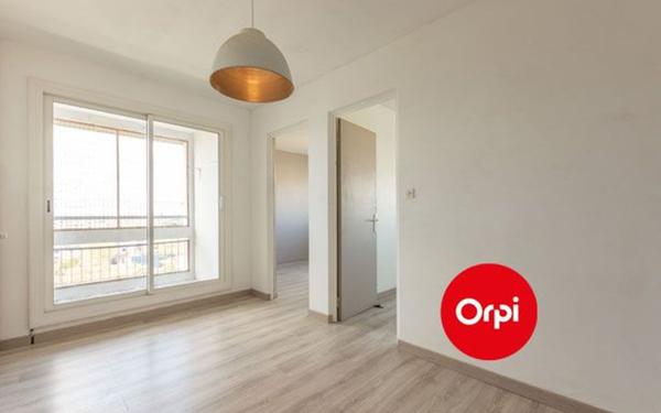 Appartement à vendre    3 pièces •  Saint-Priest