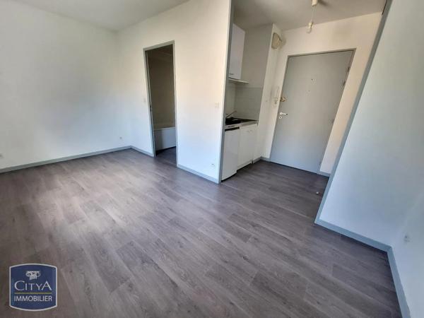 Appartement à louer 1 pièce 18.81m² Clermont-Ferrand (63000)