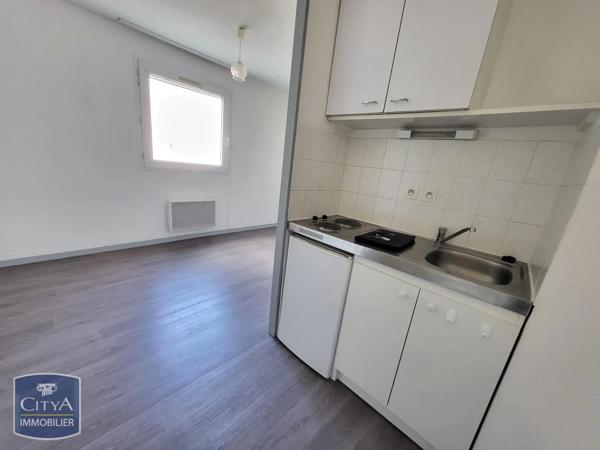 Appartement à louer 1 pièce 18.81m² Clermont-Ferrand (63000)