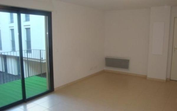 Appartement à louer    2 pièces •  Pertuis