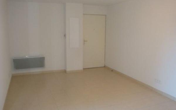 Appartement à louer    2 pièces •  Pertuis