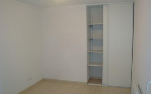 Appartement à louer    2 pièces •  Pertuis