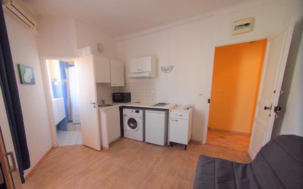 Appartement à louer    1 pièce •  Nice