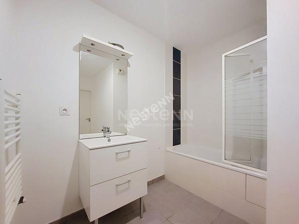 Orvault  Bourg : Appartement T3 à LOUER récent et lumineux avec belle terrasse.
