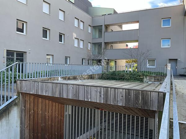 Orvault  Bourg : Appartement T3 à LOUER récent et lumineux avec belle terrasse.