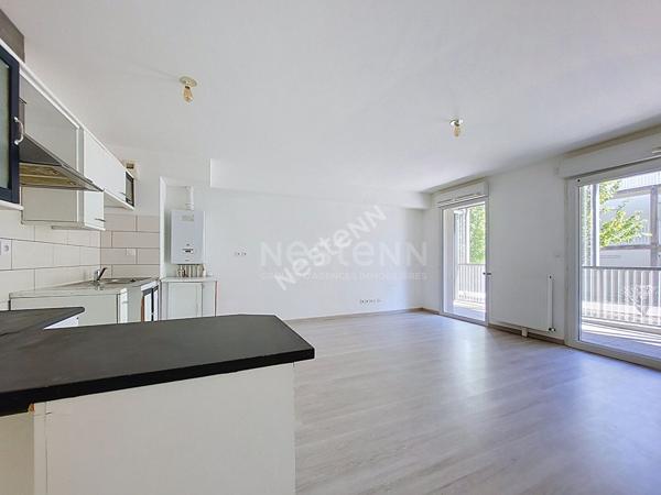 Orvault  Bourg : Appartement T3 à LOUER récent et lumineux avec belle terrasse.