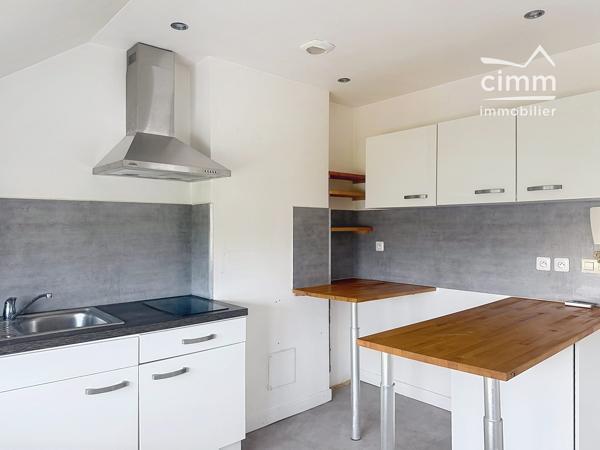 Découvrez ce charmant appartement à louer à Corbeilles en Gâtinais à 25 minutes de MONTARGIS.