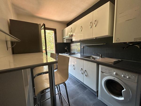 Casamozza À vendre !Charmant T2 meublé au 1er étage