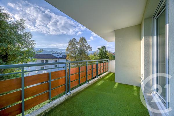 Appartement F3 à vendre  3 pièces - 62 m2 RUMILLY - 74