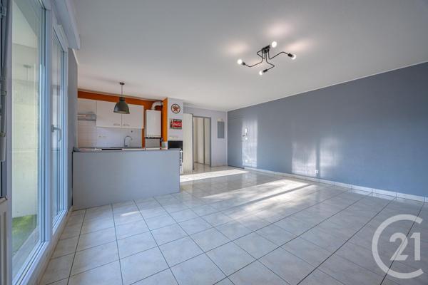 Appartement F3 à vendre  3 pièces - 62 m2 RUMILLY - 74