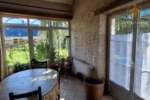 Vente                                                      Maison
                        
                     6 pièces                      177 m2                     à Messas