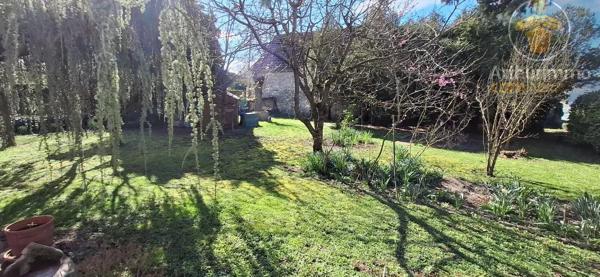 Vente                                                      Maison
                        
                     6 pièces                      177 m2                     à Messas