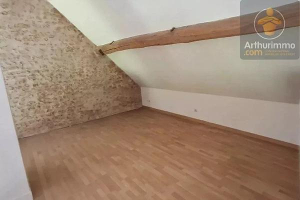 Vente                                                      Maison
                        
                     6 pièces                      177 m2                     à Messas