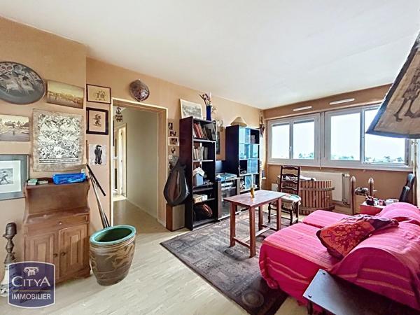 Appartement à vendre 3 pièces 57.27m² Orléans (45000)