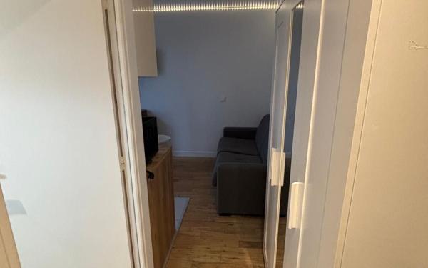 Appartement à vendre    1 pièce • 16,20 m2 Le Kremlin-Bicêtre