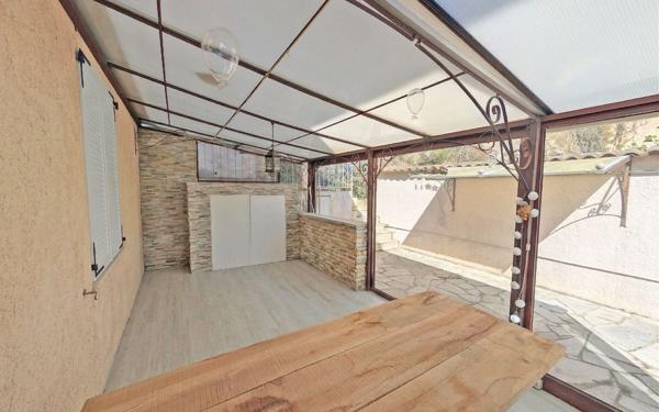 Maison à vendre    5 pièces •  Nice