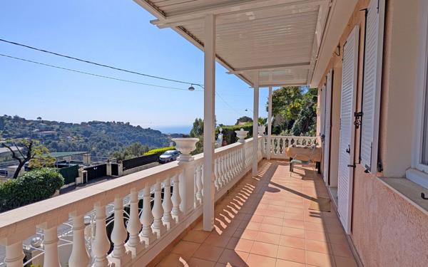 Maison à vendre    5 pièces •  Nice