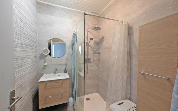 Maison à vendre    5 pièces •  Nice