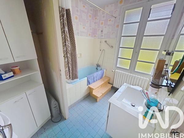 Maison à vendre 7 pièces 150 m² Javerlhac-et-la-Chapelle-Saint-Robert
