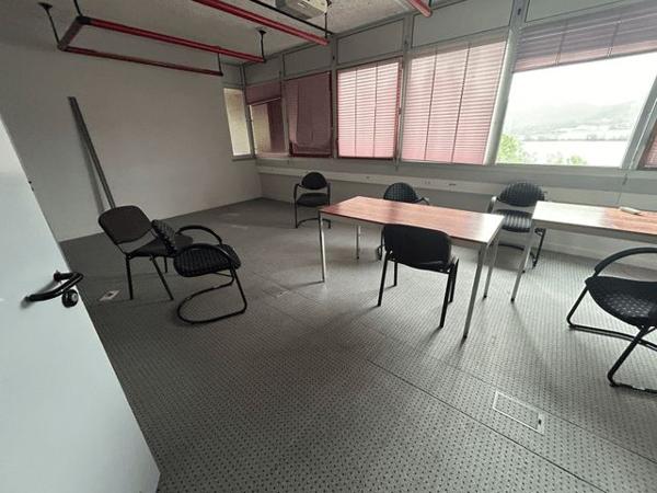 Local commercial 118 m² à Vienne 57/59 QUAI CLAUDE BERNARD 38200 à louer