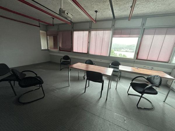 Local commercial 118 m² à Vienne 57/59 QUAI CLAUDE BERNARD 38200 à louer